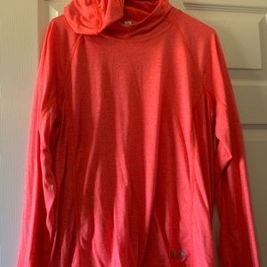 Coral UA running top